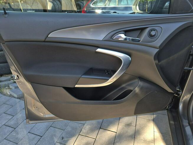 Insignia 2.0 CDTI 131km BIXENON led NAVI serwis BEZYWPADEK 2009