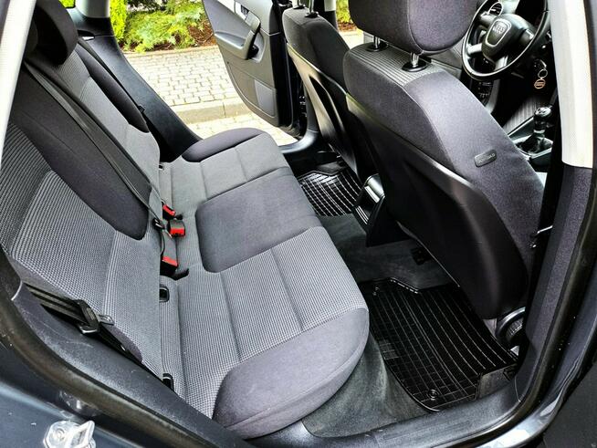 Audi A3 Panorama dach 1.6 Benzyna Klima Felgi Zarejestrowany!!