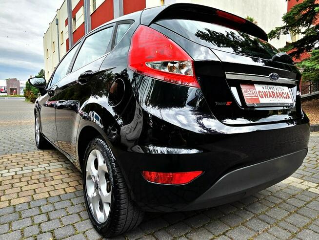 Ford Fiesta INDIVIDUAL Soczewka Chrom Skóry Climatronic TOP z Niemiec
