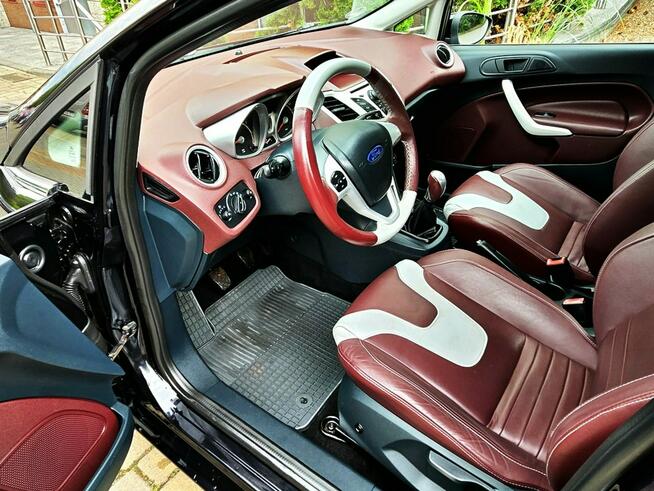 Ford Fiesta INDIVIDUAL Soczewka Chrom Skóry Climatronic TOP z Niemiec