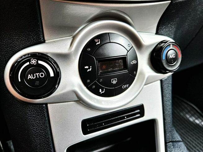 Ford Fiesta INDIVIDUAL Soczewka Chrom Skóry Climatronic TOP z Niemiec