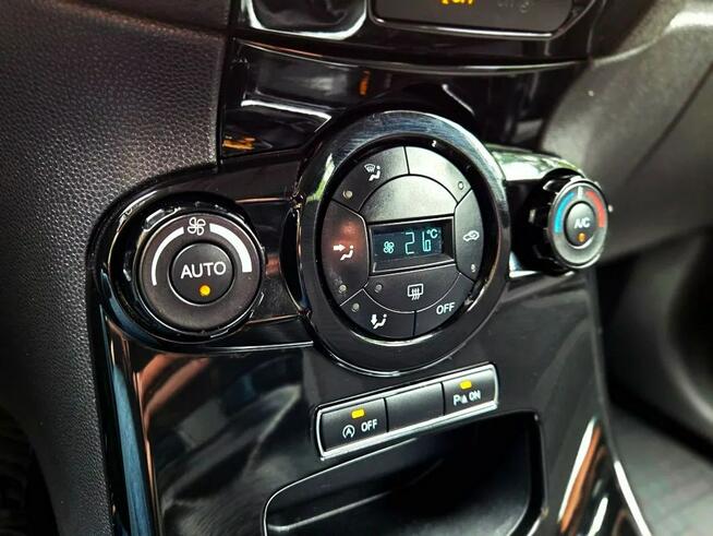 Ford Fiesta LED Navi Alufelga Halogeny Parktronik z Niemiec!!!