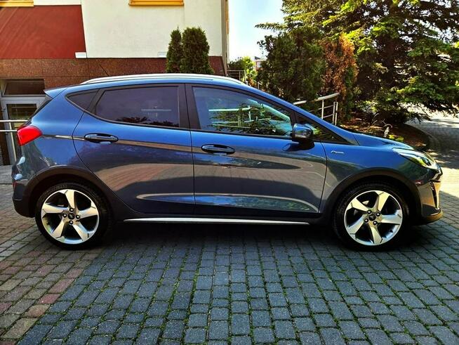 Ford Fiesta Radar Asystent zmiana Pasa Klimatyzacja Alufelgi z Niemiec