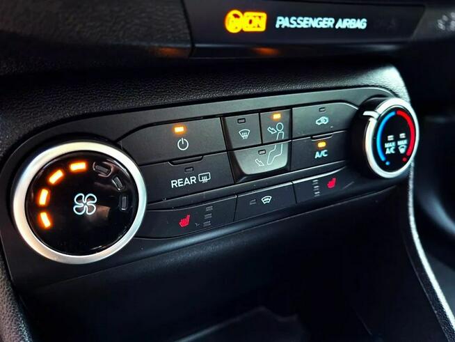 Ford Fiesta Radar Asystent zmiana Pasa Klimatyzacja Alufelgi z Niemiec