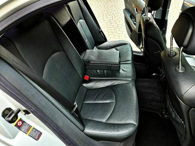 Mercedes E 500 5.0 Benzyna 306KM Kamera Cofania Xenon Skóra z Japonii !!! Top Stan!!!