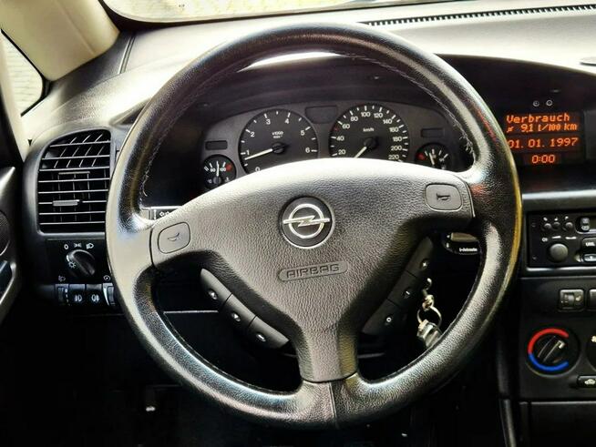 Opel Zafira Alufelgi tylko 83 tys Przebiegu Klima Webasto z Niemiec