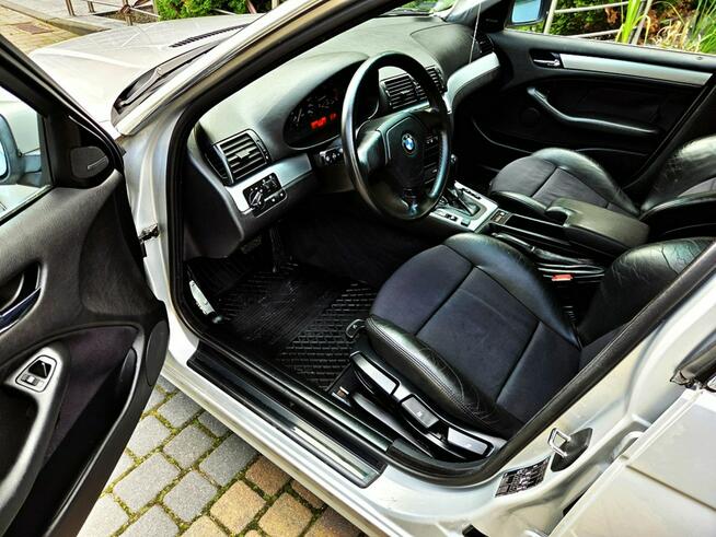 BMW 320 Navi Felgi Skóry silnik 2.8 Benzyna Automat Zarejestrowany