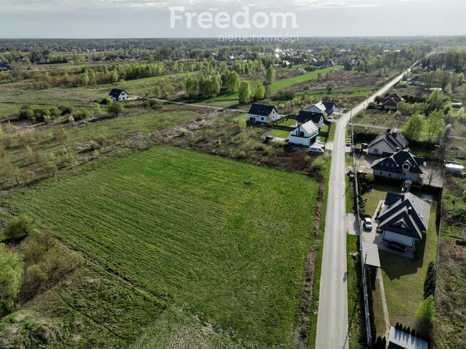 Przepiękna działka 1055m2 w Kazimierowie