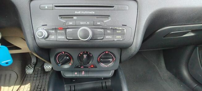 Audi A1 Książka serwisowa, stan bardzo dobry.