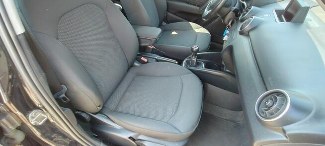 Audi A1 Książka serwisowa, stan bardzo dobry.