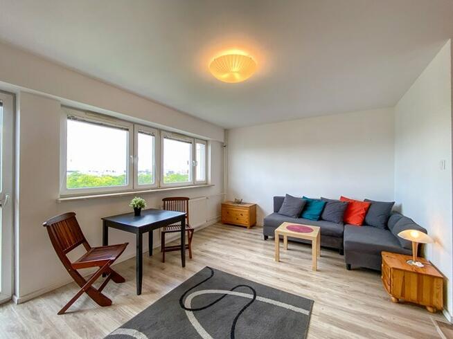 Zadbana kawalerka z balkonem-Bokserska 36