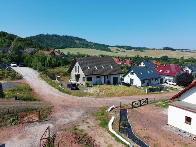 Dom 174m2 z garażem, 5 sypialni, pompa ciepła