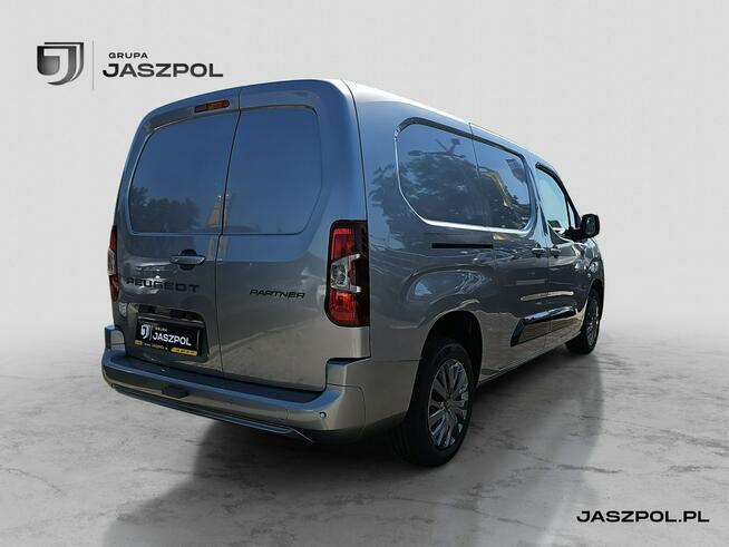 Peugeot Partner Long km 1.2 benzyna 110 KM M6