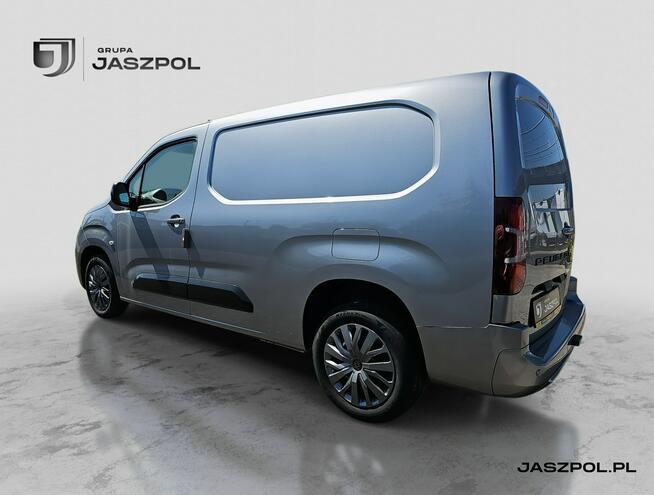 Peugeot Partner Long km 1.2 benzyna 110 KM M6