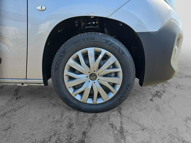 Peugeot Partner Long km 1.2 benzyna 110 KM M6