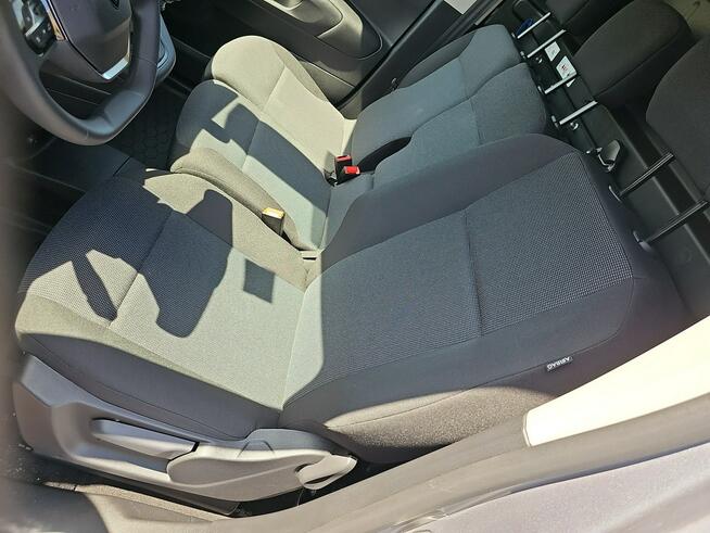 Peugeot Partner Long km 1.2 benzyna 110 KM M6