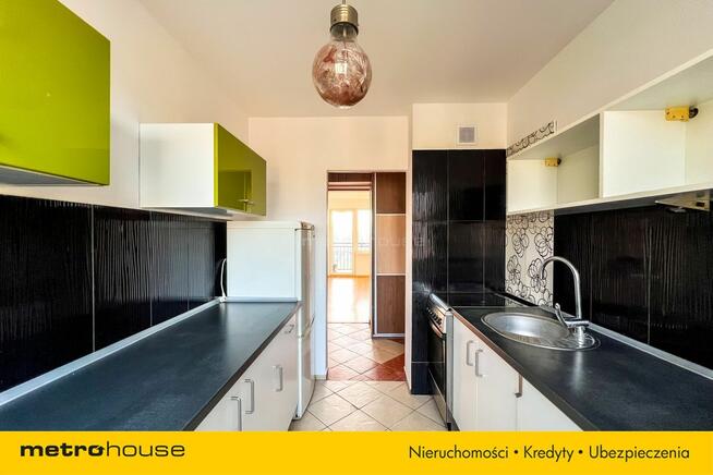 M3 z piwnicą na spokojnym osiedlu, blisko centrum.