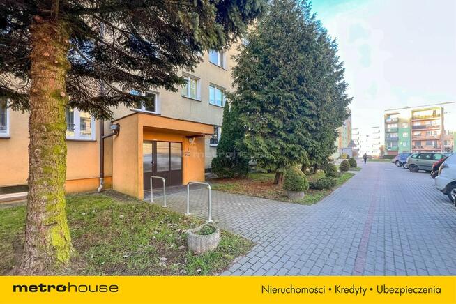 M3 z piwnicą na spokojnym osiedlu, blisko centrum.