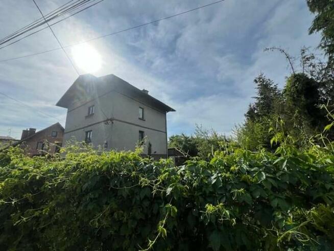 Syndyk sprzeda dom z działką w Krakowie