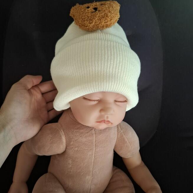 Czapka dla chłopca z misiem