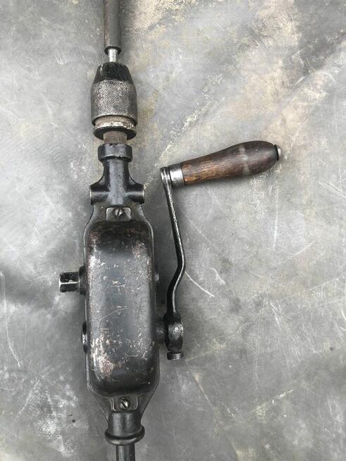 Wiertarka ręczna / docieraczka zaworów