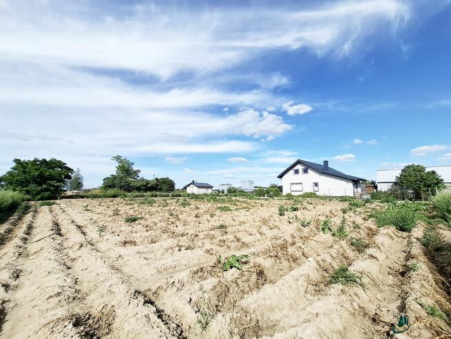 DZIAŁKA BUDOWLANA POD ZABUDOWĘ JEDNORODZINNĄ