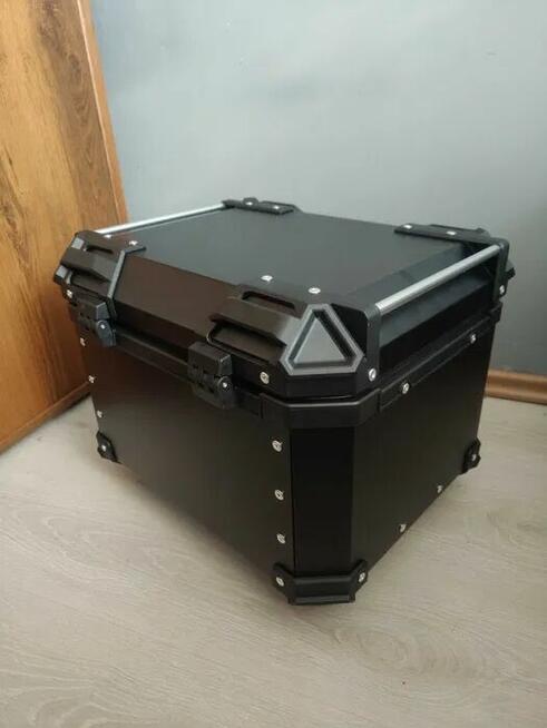 ALUMINIOWY kufer motocyklowy centralny CZARNY 45L uniwersaln