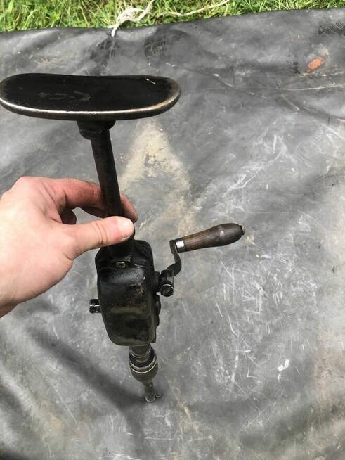 Wiertarka ręczna / docieraczka zaworów