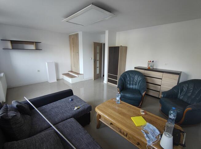 60 m² • 2 pokoje • 2 toalety • Centrum Końskich •Pryw wejści