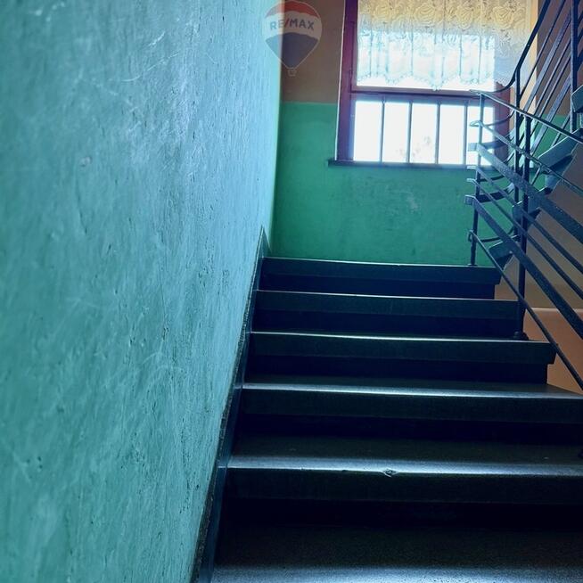 Duża kawalerka z potencjałem do remontu!