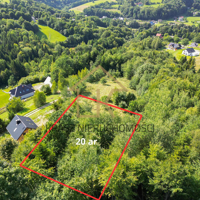 Marzysz o domu w górach z lasem z pięknym widokiem