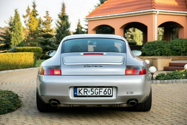 Porsche 911 Carrera 300 KM 996. Japonia. Bezwypadkowa.