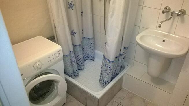 Wynajmę funkcjonalną kawalerkę, Goethego 18