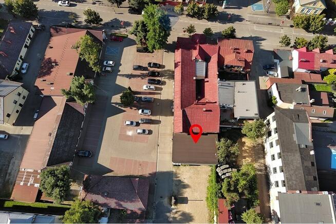 Lokale handlowe i działka w centrum Andrychowa