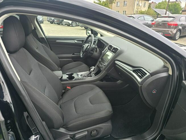 Ford Mondeo Asystent parkowania, bogata wersja