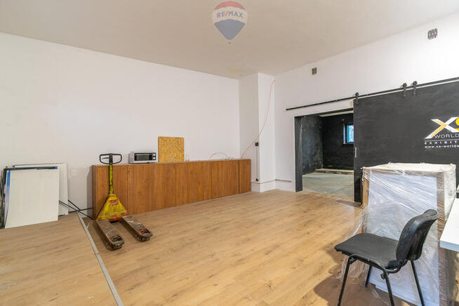 Hala 540 m² w Zgierzu, przy TIR-ach, z placem 2 ha