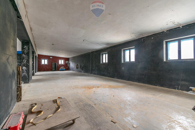 Hala 540 m² w Zgierzu, przy TIR-ach, z placem 2 ha