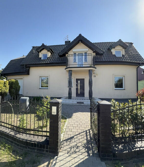 Dom Rokietnica, Świt