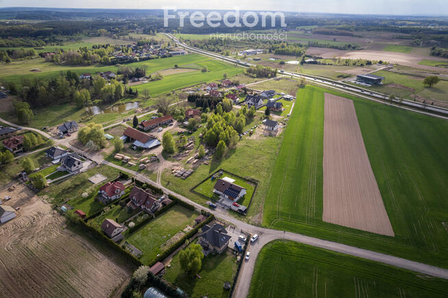 Działka budowlana 1536 m² – Kaplityny