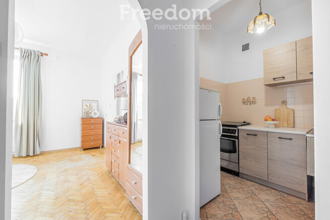 Dwa pokoje przy Łowickiej! Kamienica!