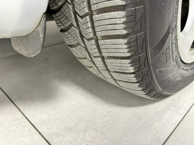 Audi A4 2.0 MPI 130KM ALT*Ambiente * Klimatronic * Relingi * Isofix * Lifting