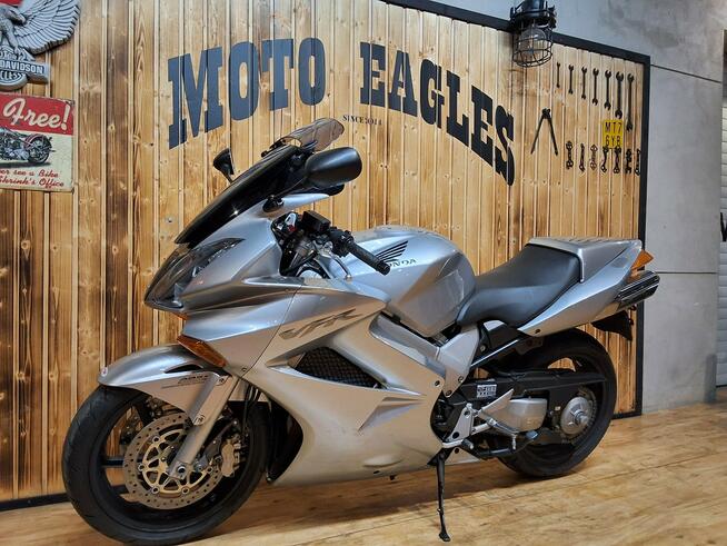 Honda VFR ## ZADBANY ## BŁYSZCZY # technicznie super# raty KUP ONLINE