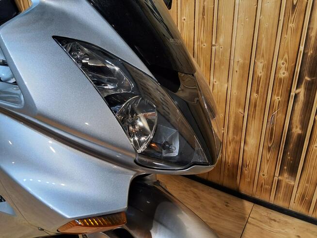 Honda VFR ## ZADBANY ## BŁYSZCZY # technicznie super# raty KUP ONLINE