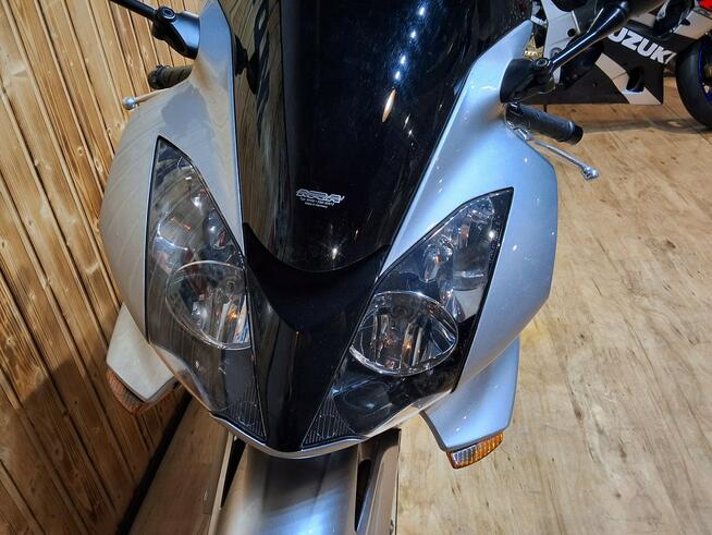 Honda VFR ## ZADBANY ## BŁYSZCZY # technicznie super# raty KUP ONLINE