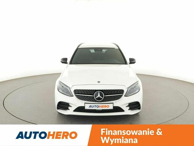 Mercedes C 300 4x4 automat multibeam LED skóra/alcantara virtual cocpit navi kamery