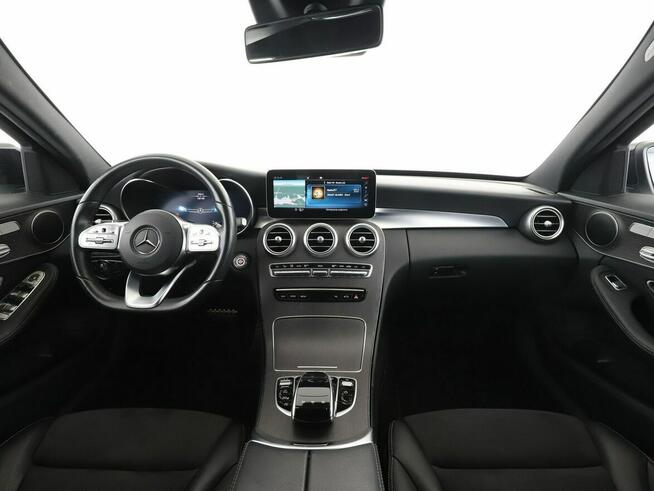 Mercedes C 300 4x4 automat multibeam LED skóra/alcantara virtual cocpit navi kamery