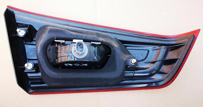 Lampa prawy tył w klapie Mitsubishi ASX 10-19