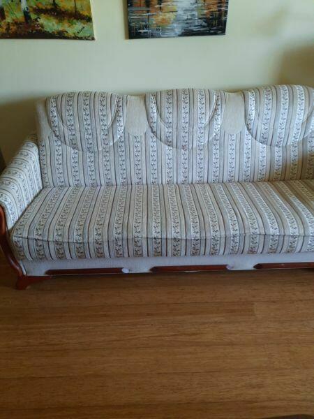 Sprzedam komplet wypoczynkowy