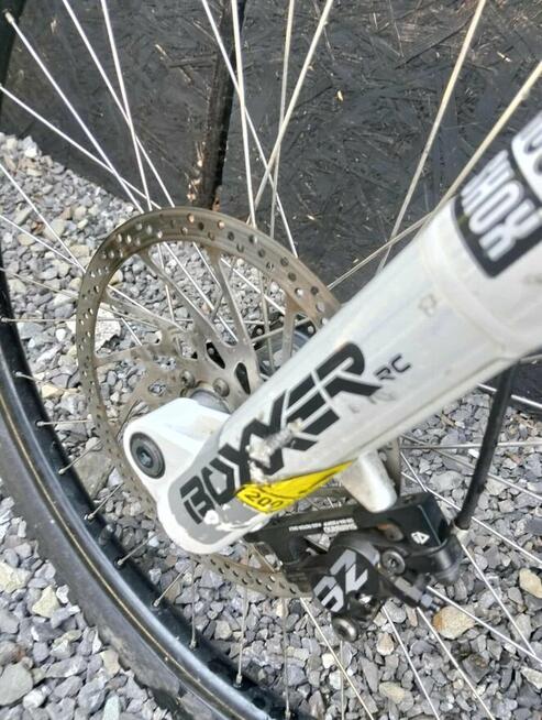 Specialized Status M