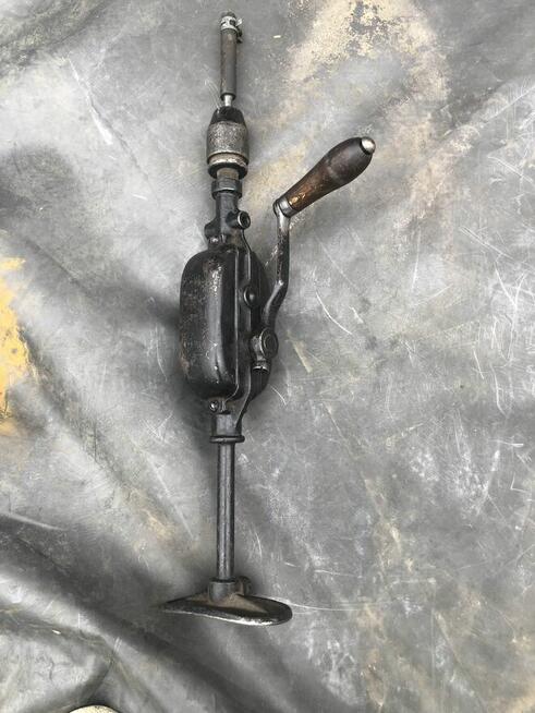 Wiertarka ręczna / docieraczka zaworów